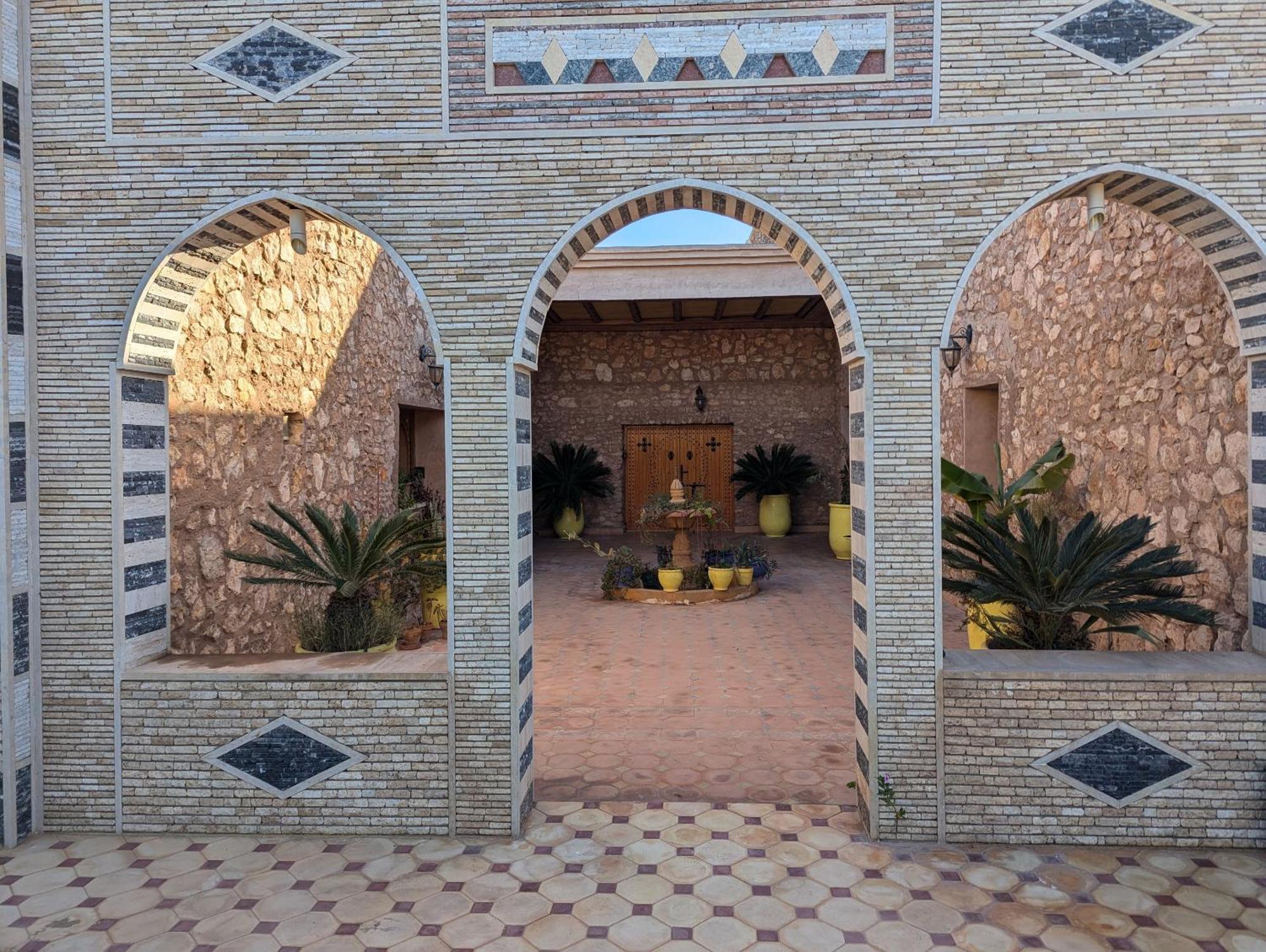 Dar Beynana Hotell Sidi Bibi Rum bild