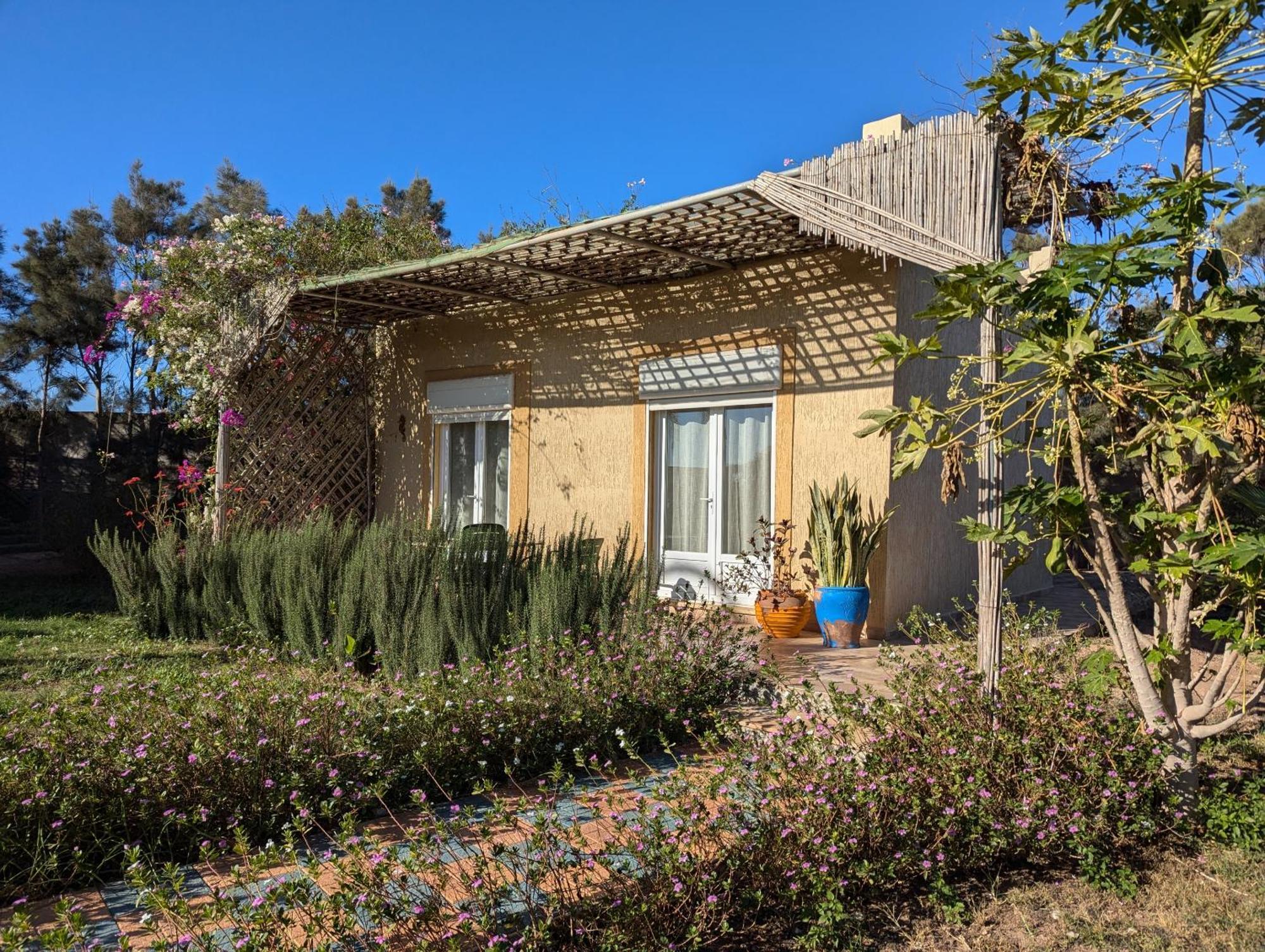 Dar Beynana Hotell Sidi Bibi Rum bild