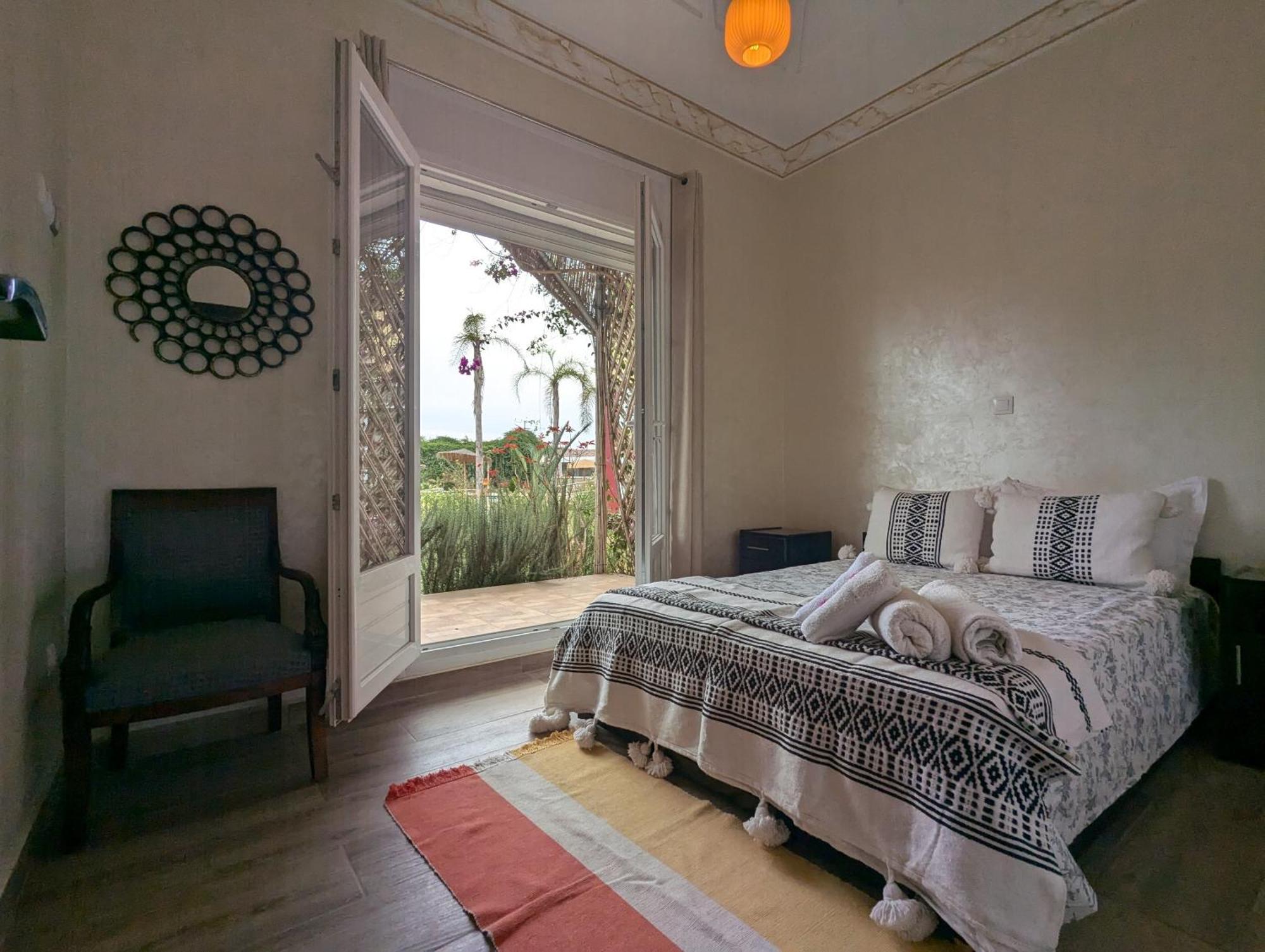 Dar Beynana Hotell Sidi Bibi Rum bild